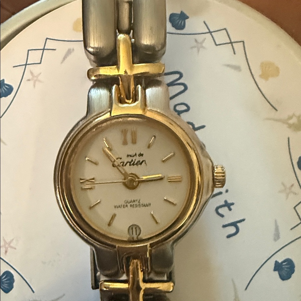 Elegant Cartier Gold and Silver Watch Set (replicas) - Picture 5 of 5